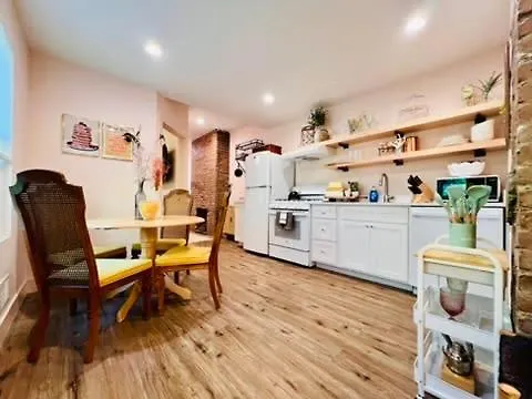 Villa Eat-In Kitchen - Designer Chic - Steps From Agh à Pittsburgh Hébergement de vacances